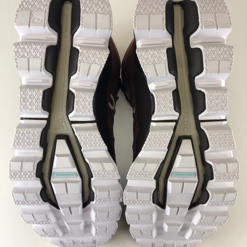 ON Running Cloudrock Mens Waterproof Mid Boot Hike - Picture 11 of 12